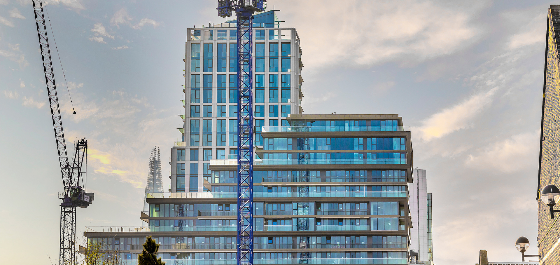 London Dock Blocks Development - Decking by MyDek